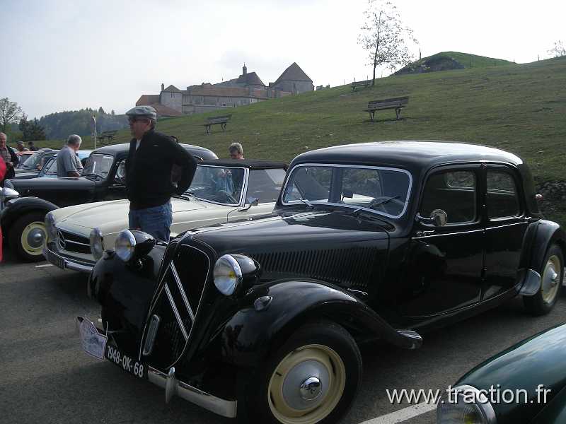 2011_CVAAM_35ans_4_Chateau_de_joux (2).JPG - 35 Ans du CVAAM, sortie dans le Doubs et le Jura, du 26 Avril au 1er Mai 2011, le chateau de Joux
